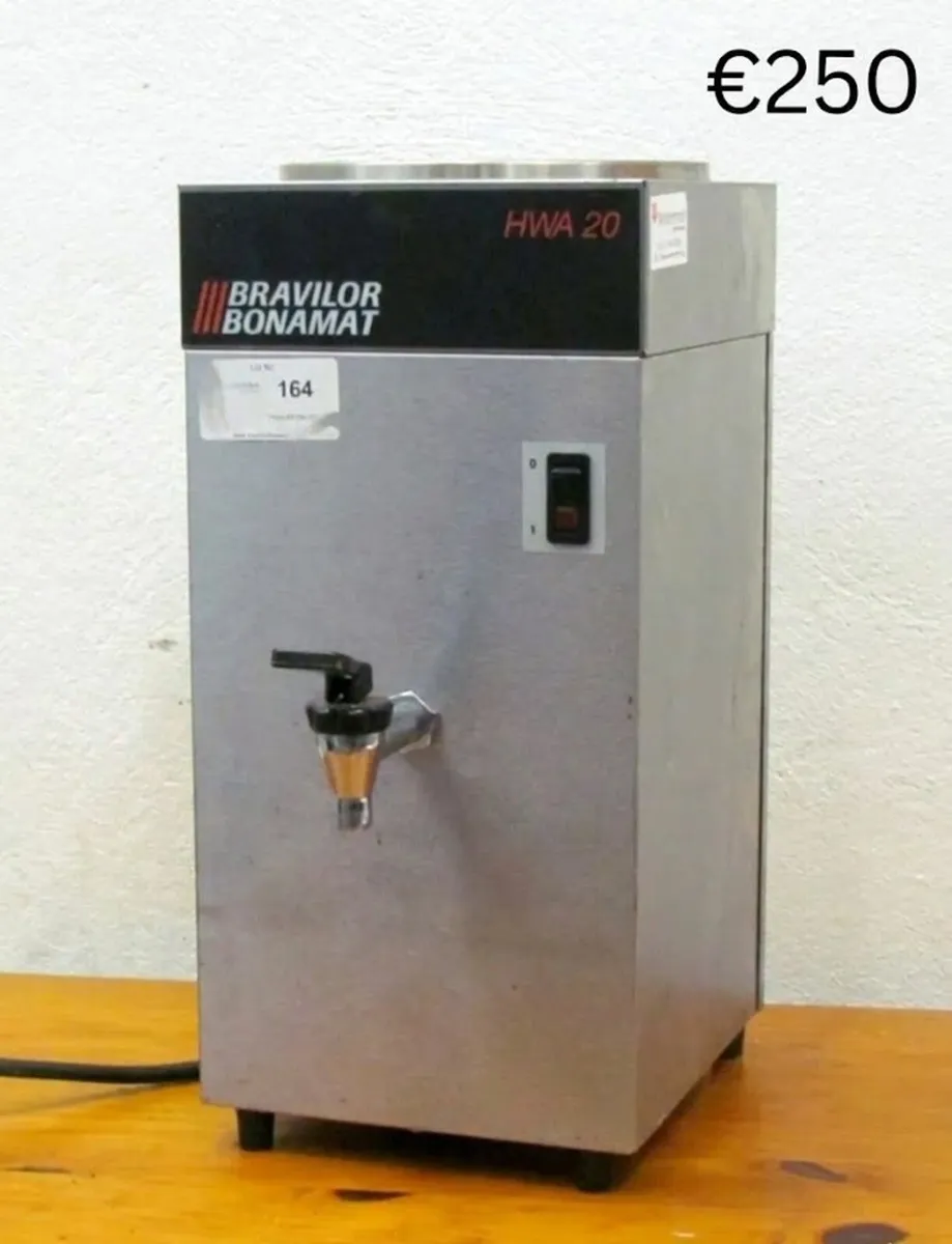 Commercial Beverage Machines & fridges & Freezer - Image 2