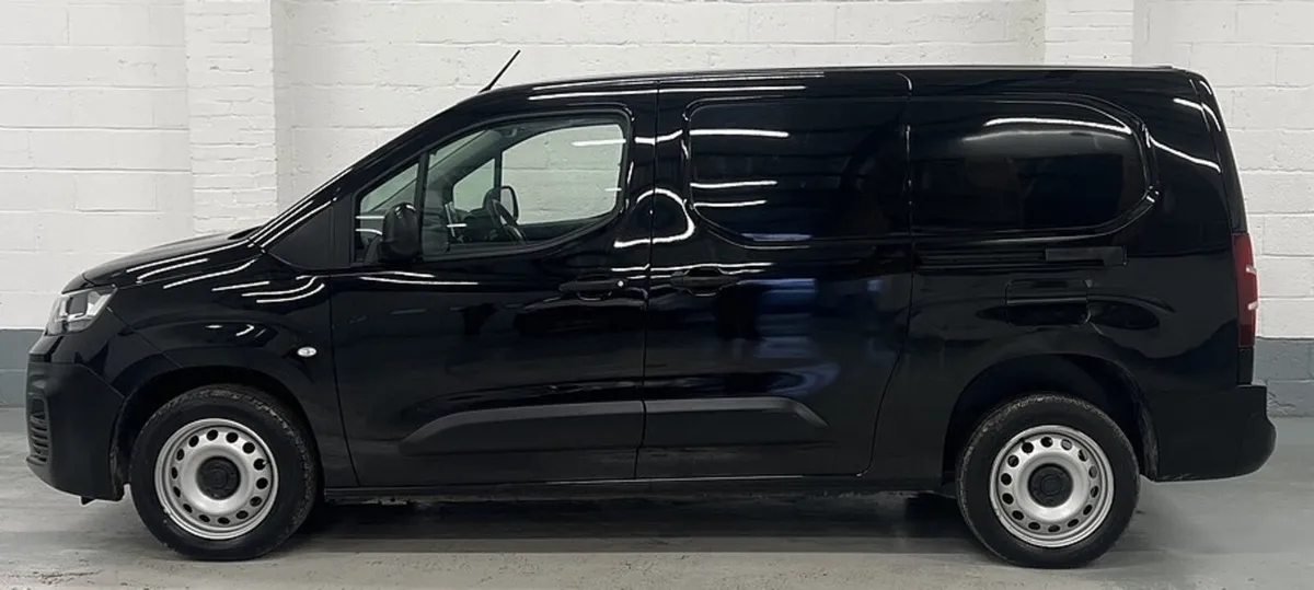 2024 Fiat Doblo Panel Van - Image 4