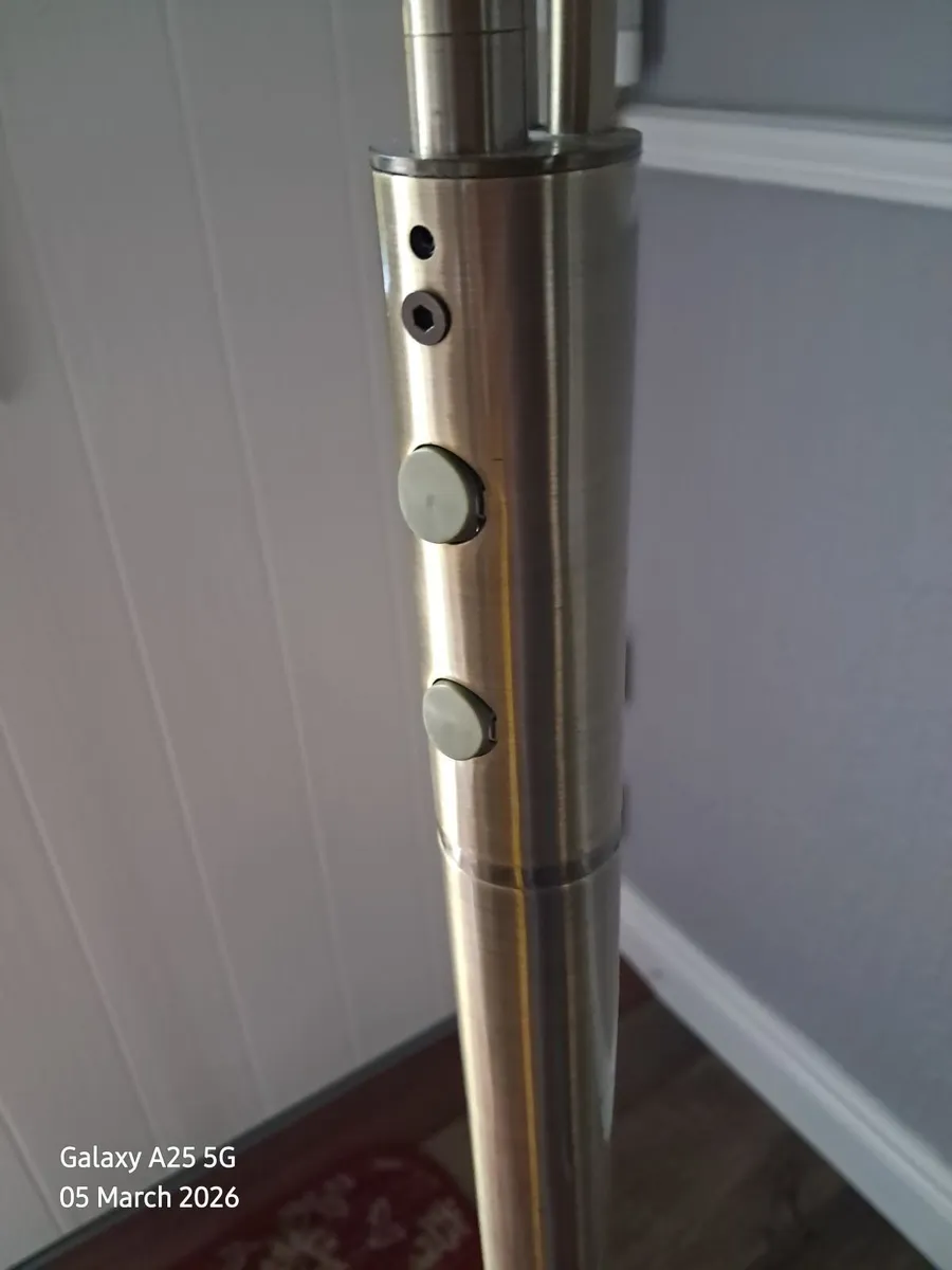 Floor Lamp - Image 4