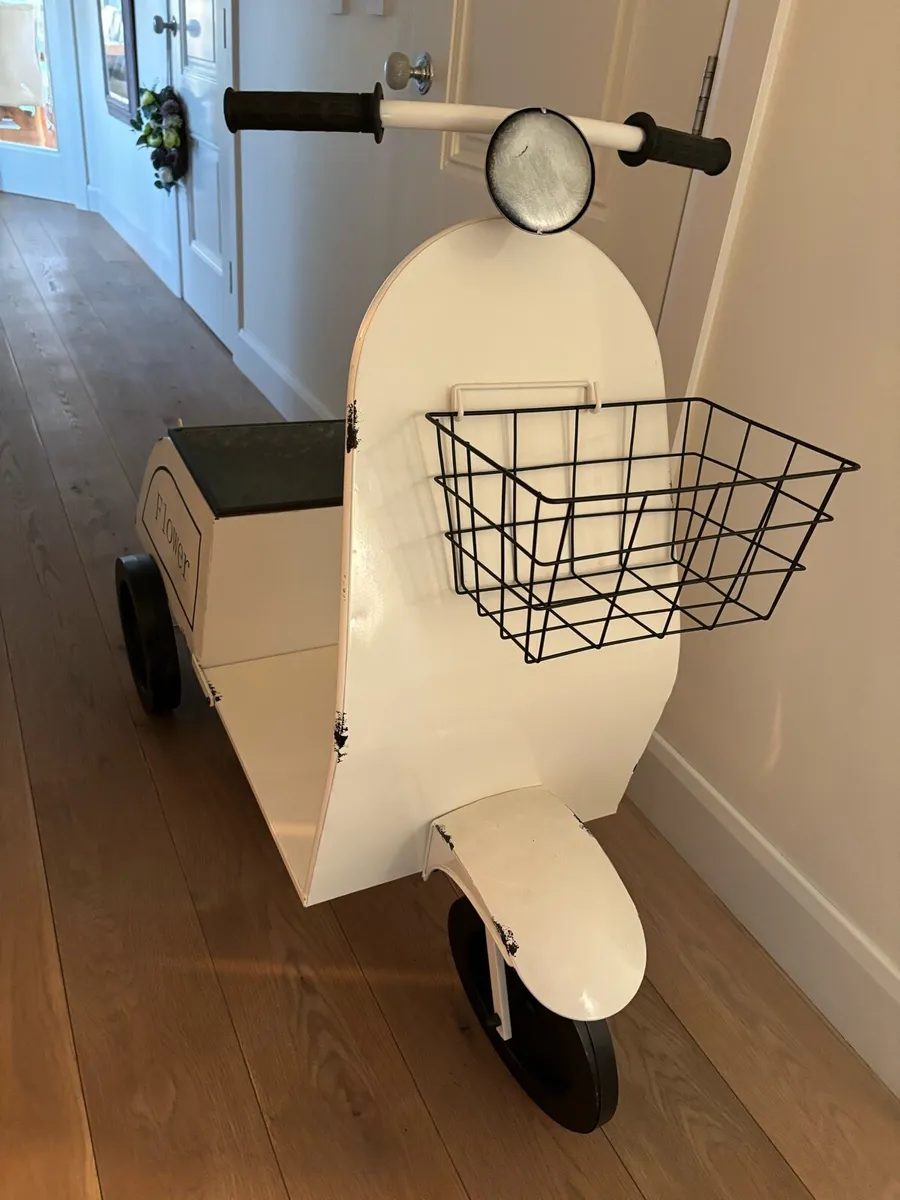 Planter scooter - Image 2