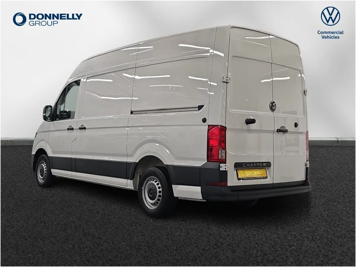 Volkswagen Crafter Cr35 Mwb Diesel Fwd Commerce Pl - Image 3
