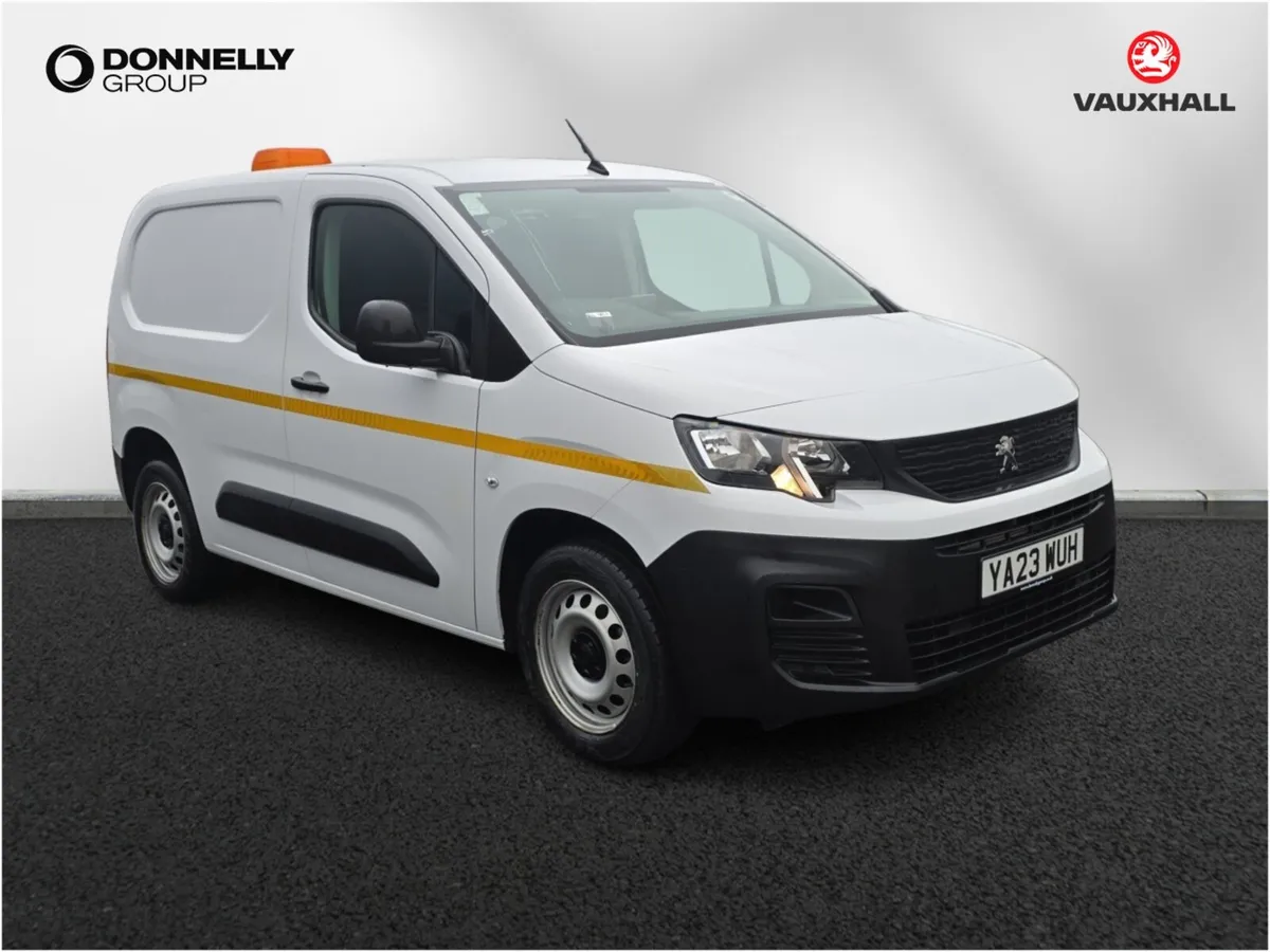 Peugeot Partner Standard Diesel Professional Premi - Image 1