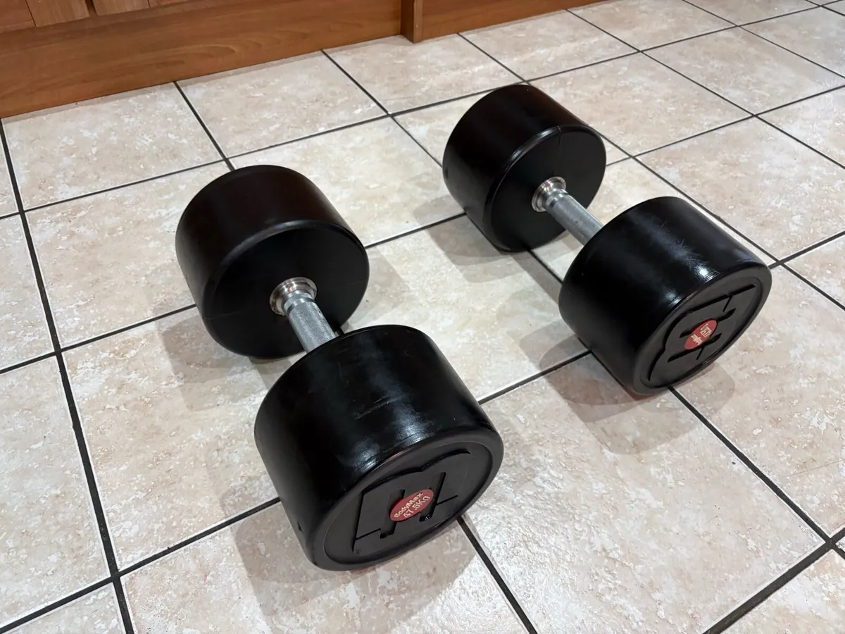 CHEAP 2 X 47.5KG PRO COMMERCIAL DUMBBELLS, SAVE!! - Image 2