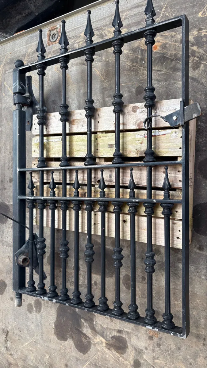 Heavy Duty Gate For Sale - Image 2