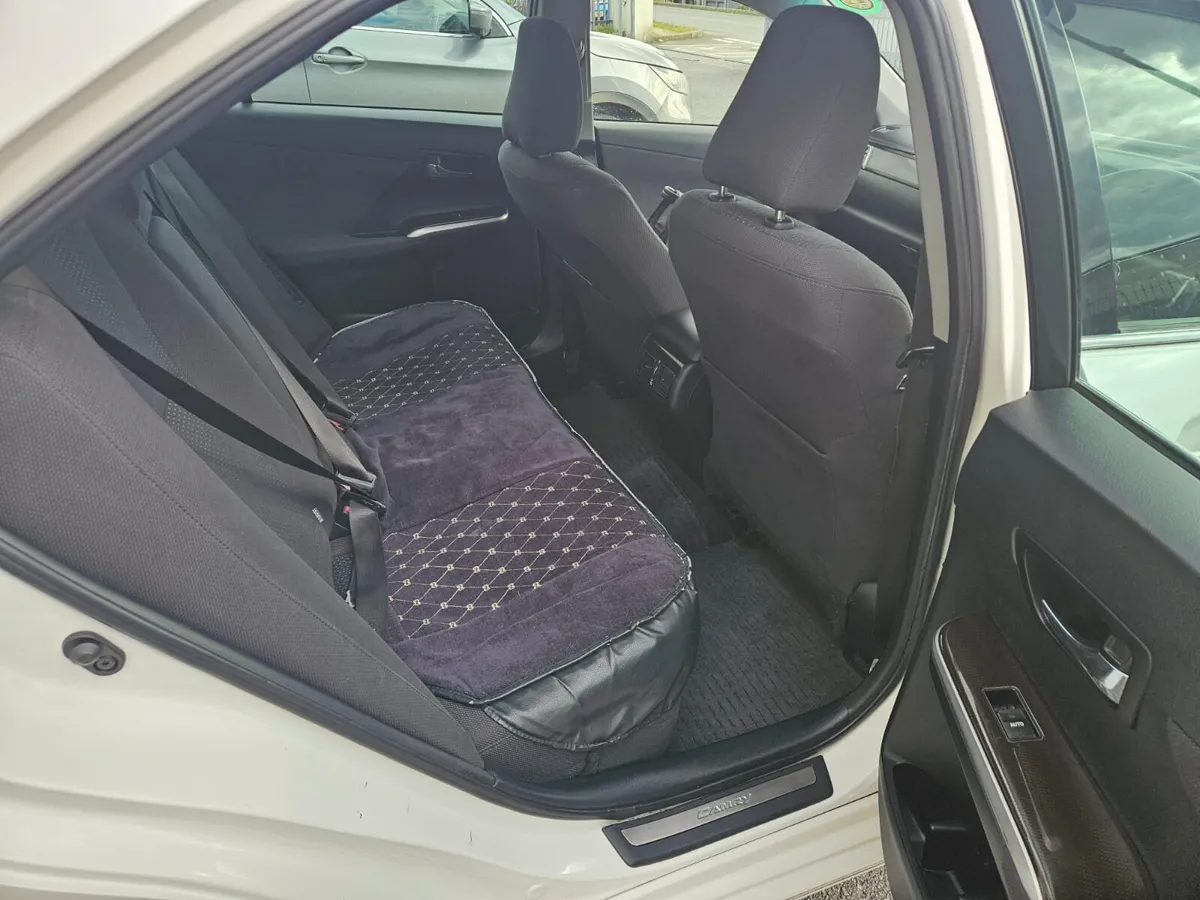 Taxi for Rent - Image 4