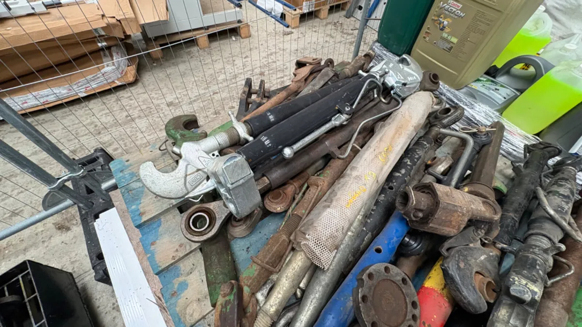 Various Top Link Arms and PTO Stubs - Image 3