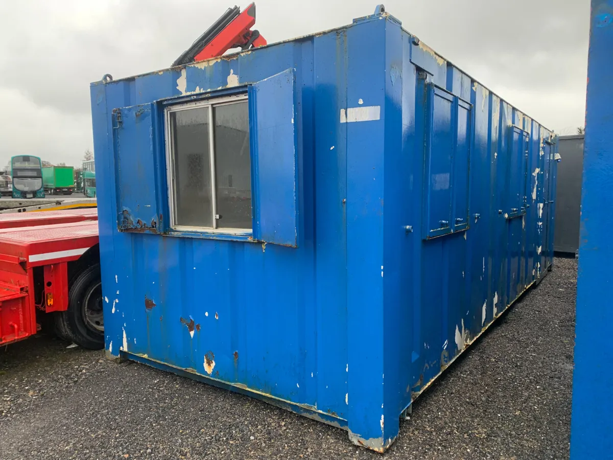 BID ONLINE NOW - 24FT X 9FT ANTI VANDAL CABIN - Image 3