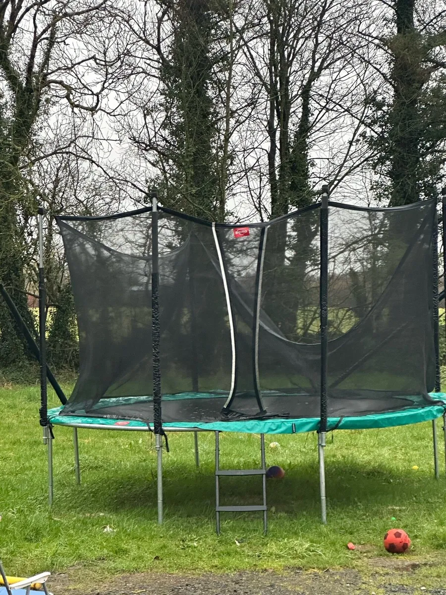 Trampoline - Image 2