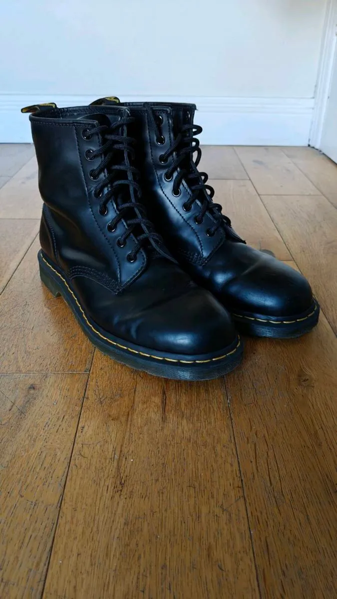 UK10 Doc Martens 1460 - Image 2