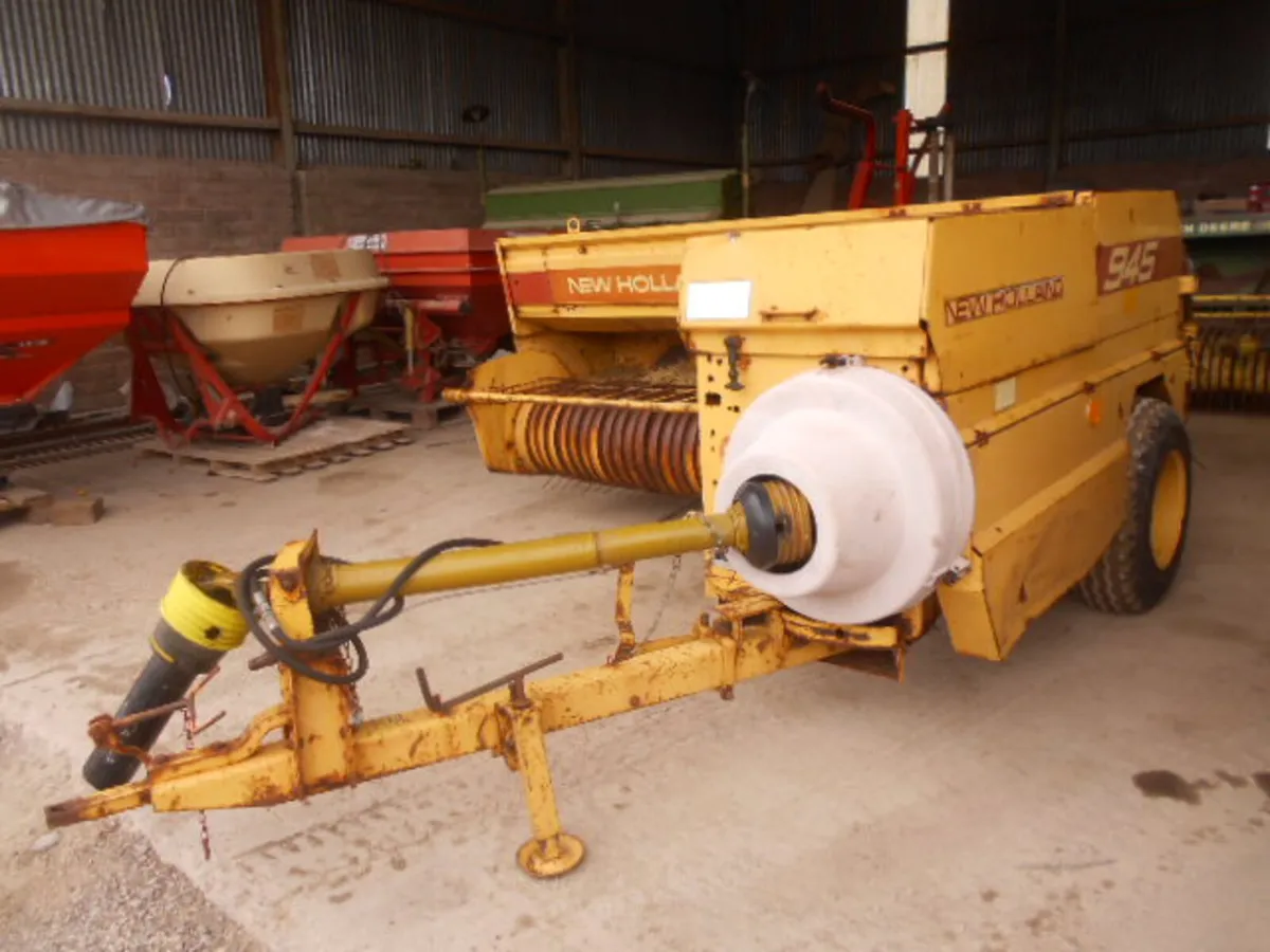 NEW HOLLAND 945 BALER - Image 4