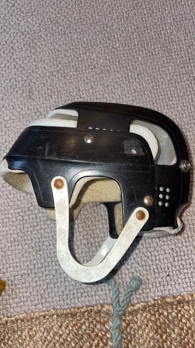 Oldstyle cooper helmet - Image 2
