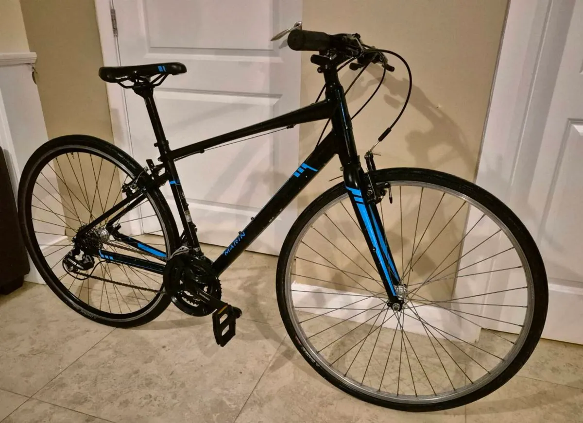 ADULTS 2018 MARIN FAIRFAX SC1700c
HYBRID BIKE 20 I - Image 1