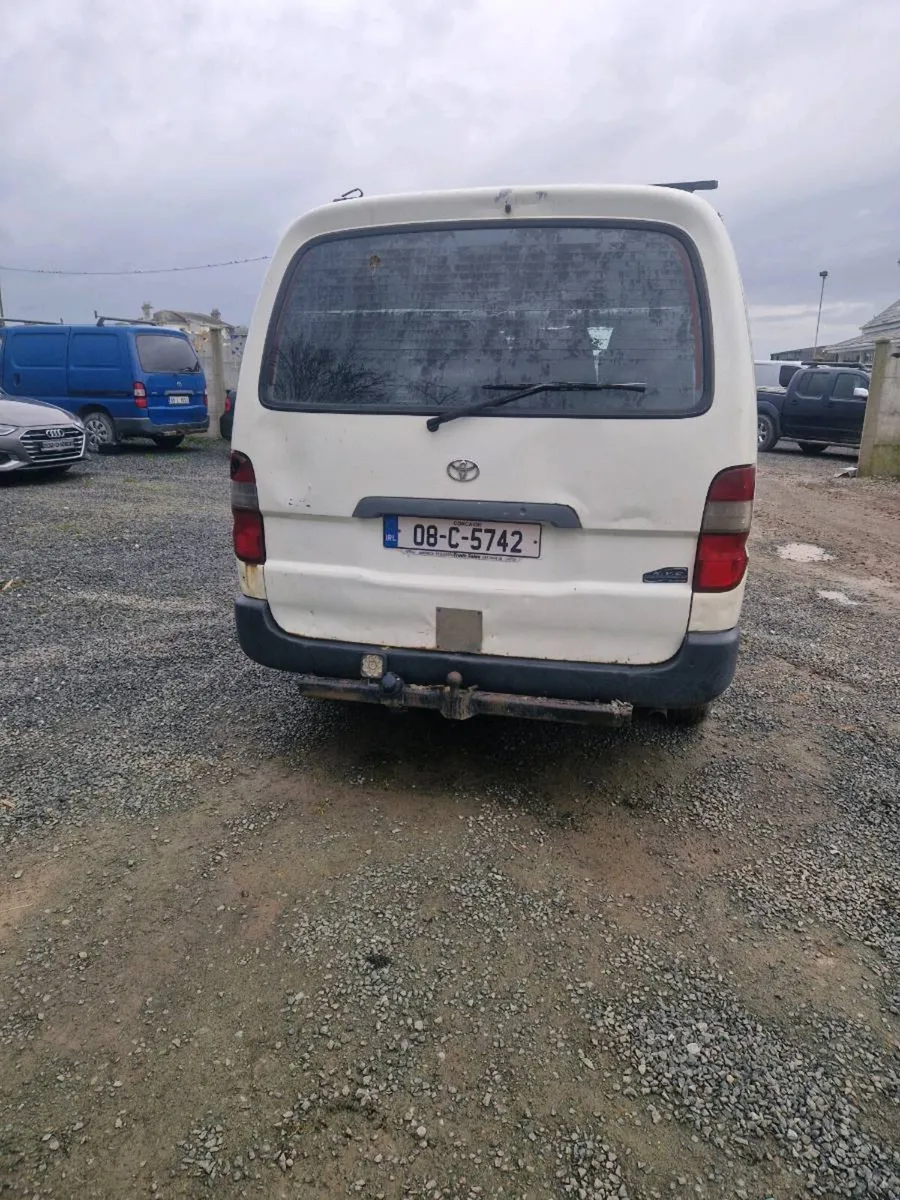 Toyota hiace - Image 3