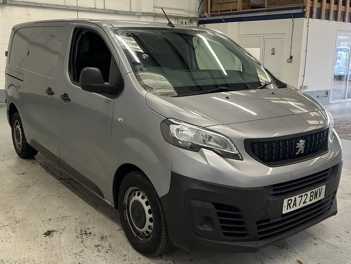 2023 Peugeot Expert Panel Van - Image 1