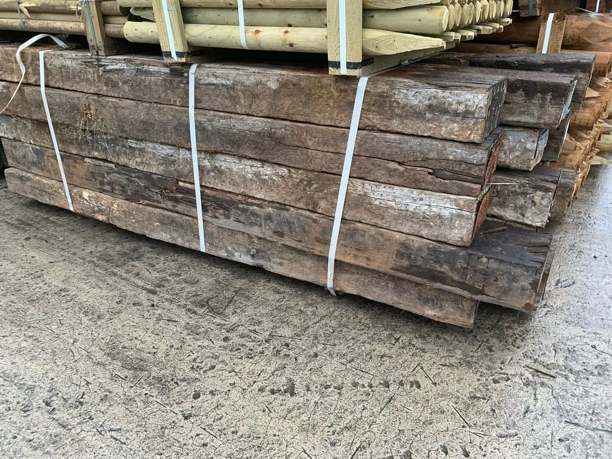 Fencing posts and wire. - Image 4