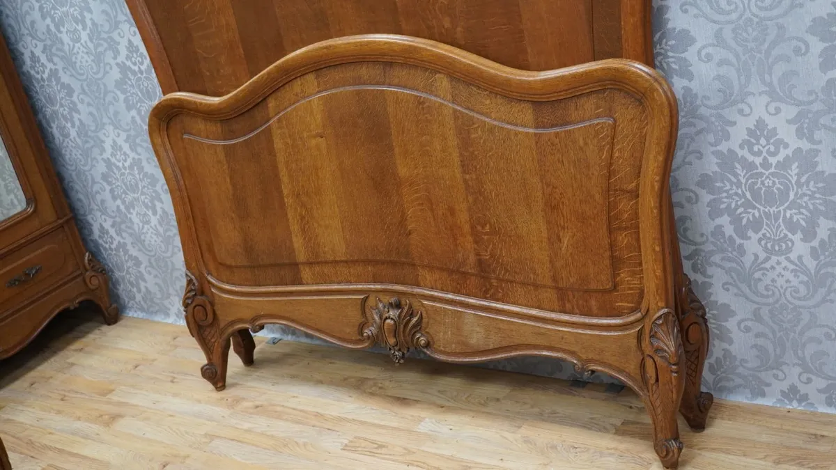 Grand Palais French Oak Bed - Image 4