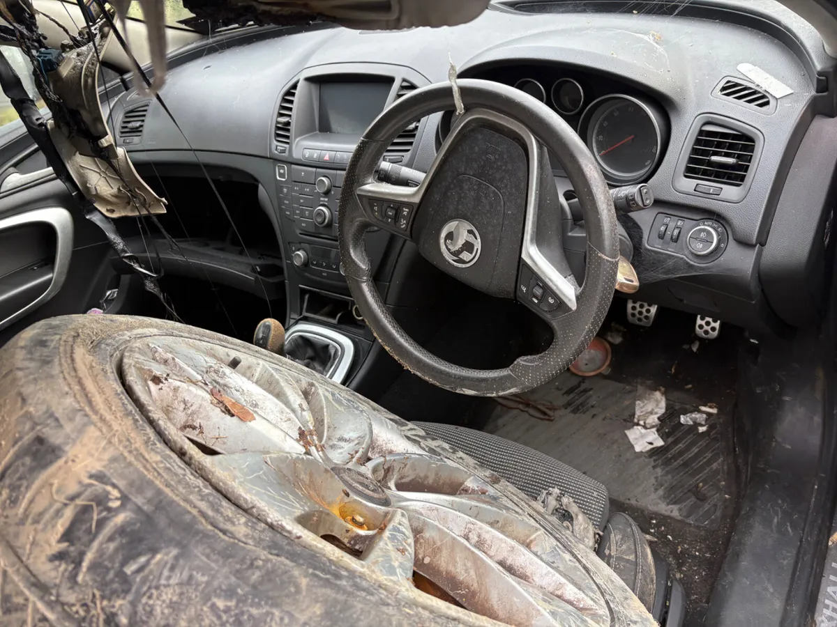 2012 Insignia Sri model 2.0 diesel - Image 3