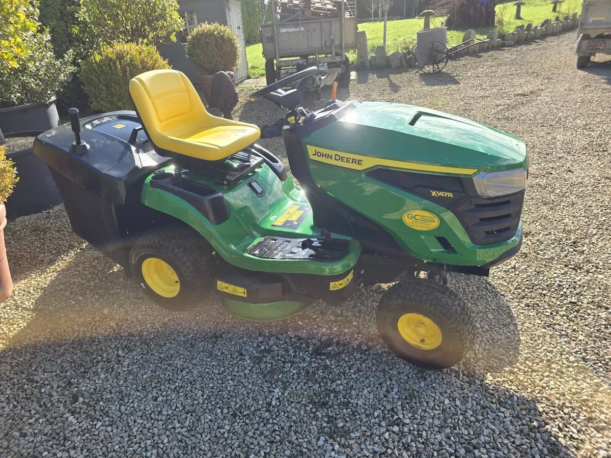 Ride on Mower - Image 3