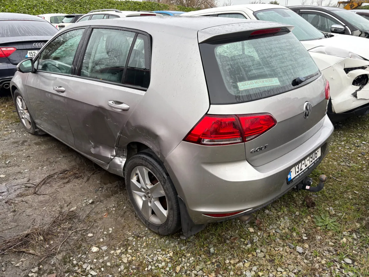 2013 Vw Golf 1.6 Diesel driving - Image 4