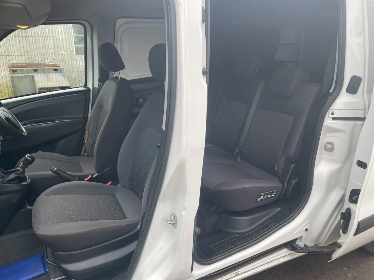 Fiat Doblo 2014 - Image 4