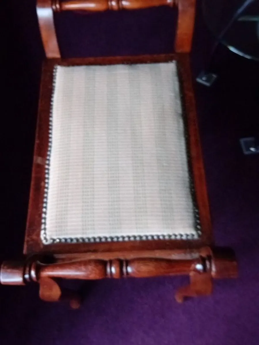 piano stool - Image 1