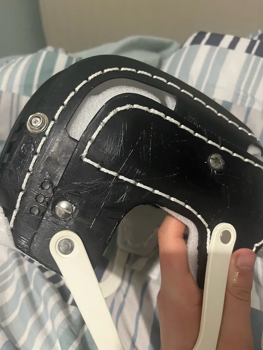 Cooper and guard - Image 2