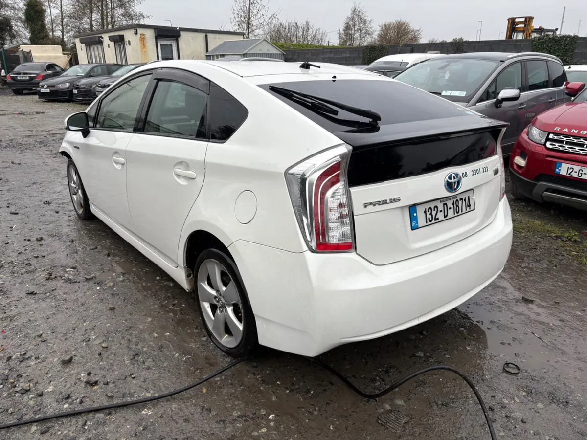 2013 Toyota Prius 1.8 Hybrid high spec - Image 1