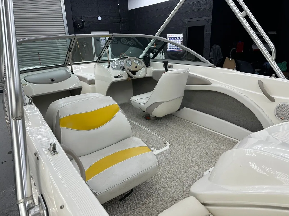 Maxum 1800 MX - Image 3