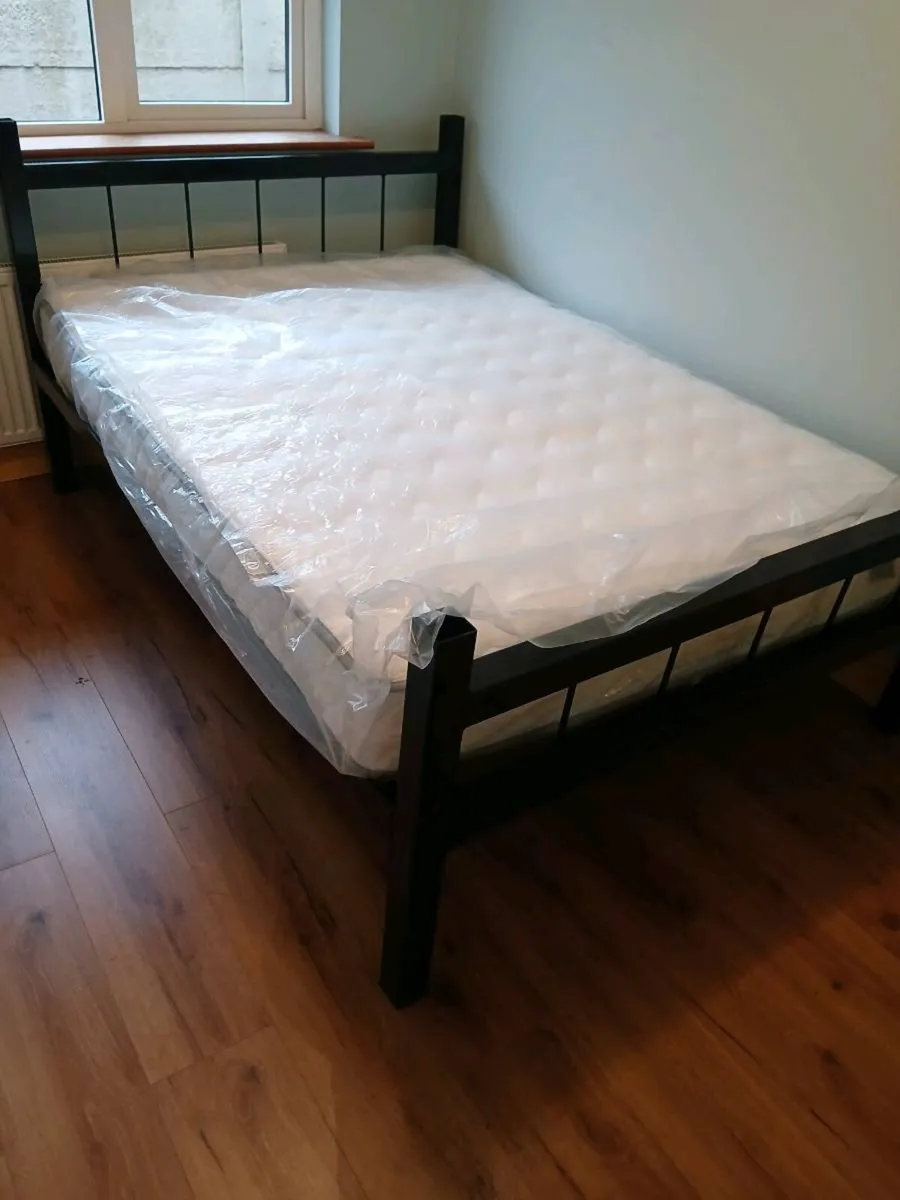 Bed frames - Image 4