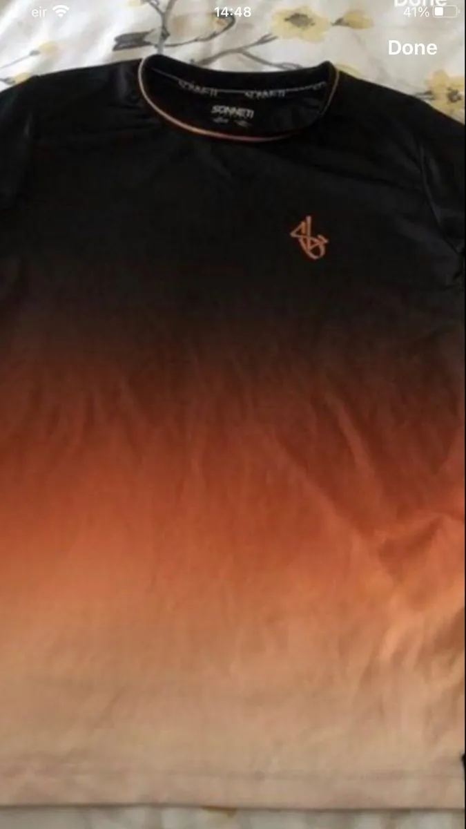 Boys Sonneti teeshirt age 8/10 €3 - Image 3