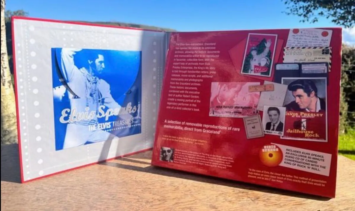Elvis Book with CD - Image 2