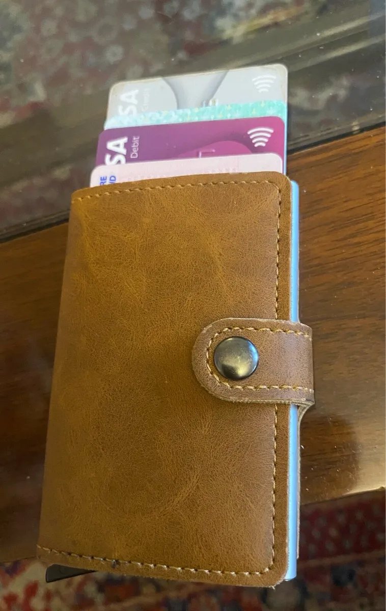 Leather card Wallet - Image 1