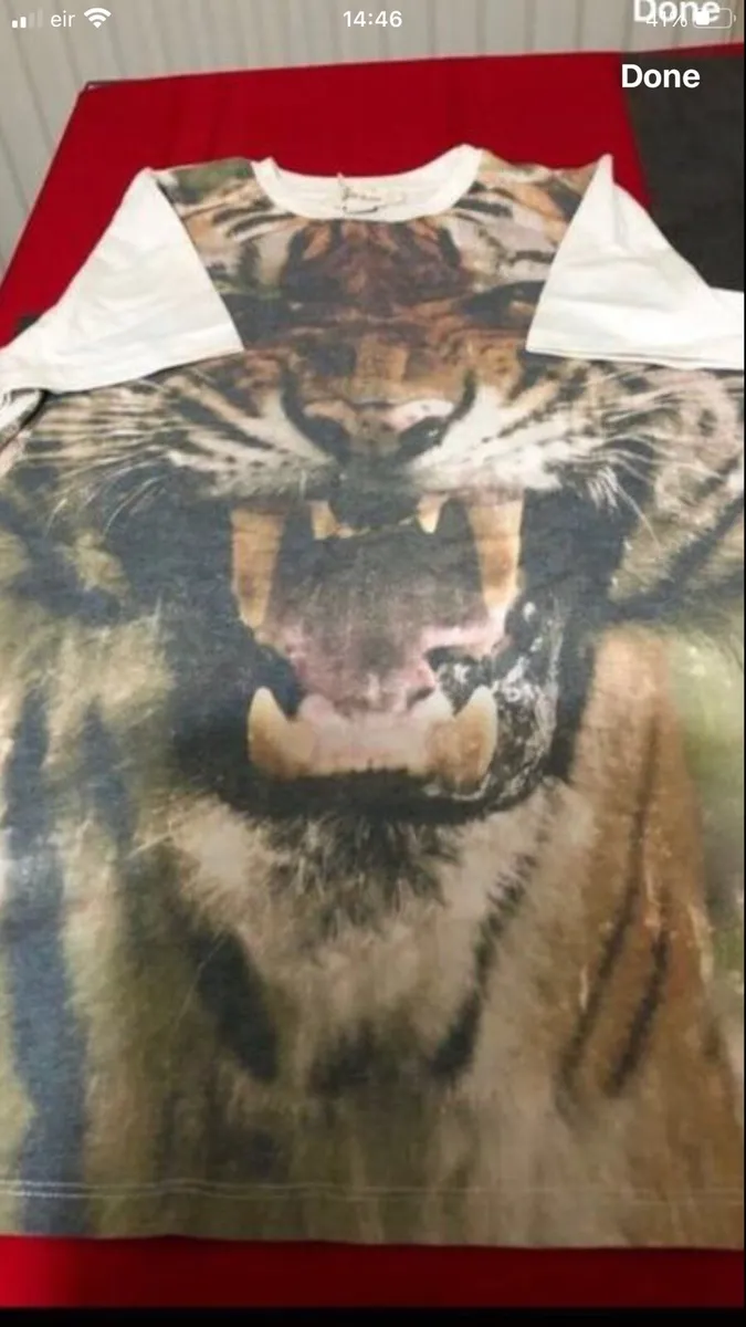 Boys river island teeshirt age 11/12 €3 - Image 2