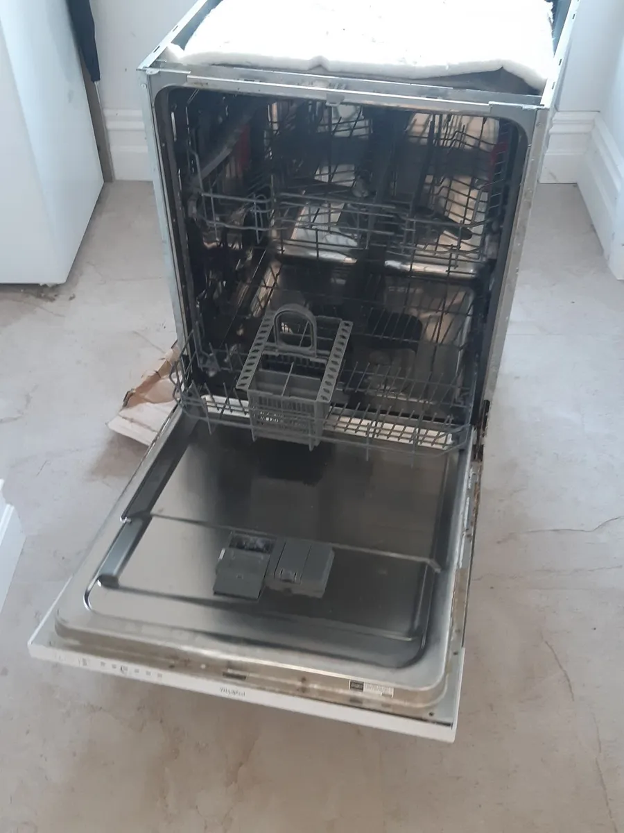 Whirlpool Integrated Dishwasher