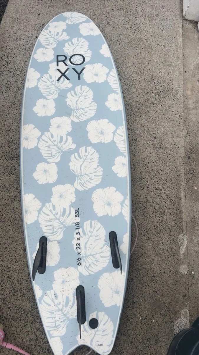 Roxy surf board - Image 1
