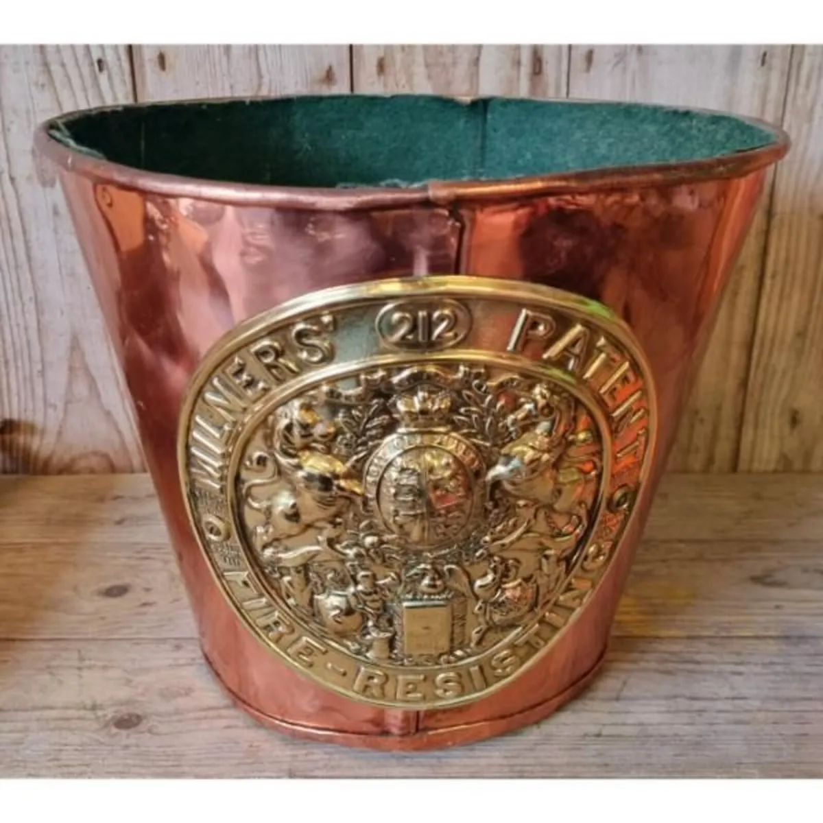 Copper Log Bucket KAS911 - Image 1