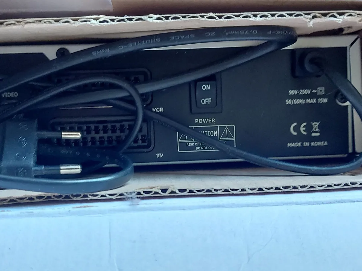 Digivox-T Digital Terrestrial Receiver with Remote - Image 2