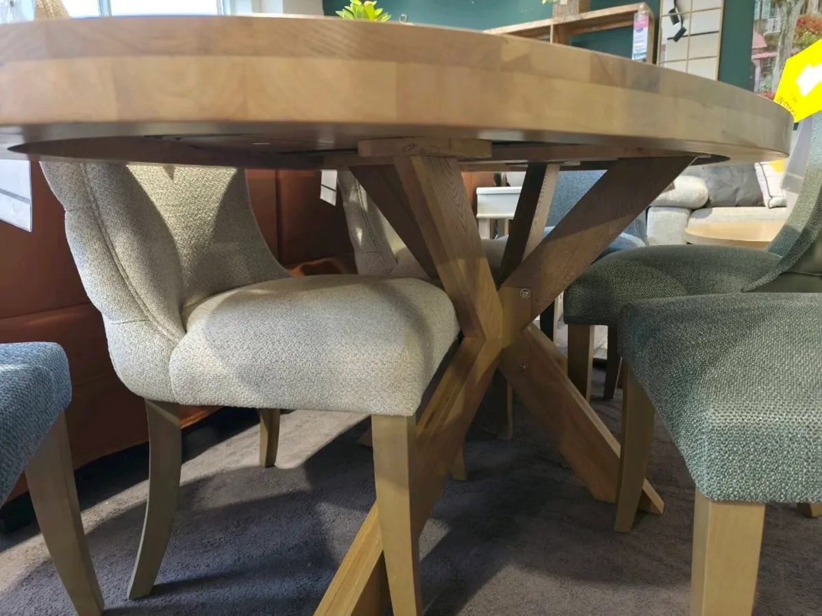 Scandinavian Oak Oval Large Dining Table 200cm New - Image 3