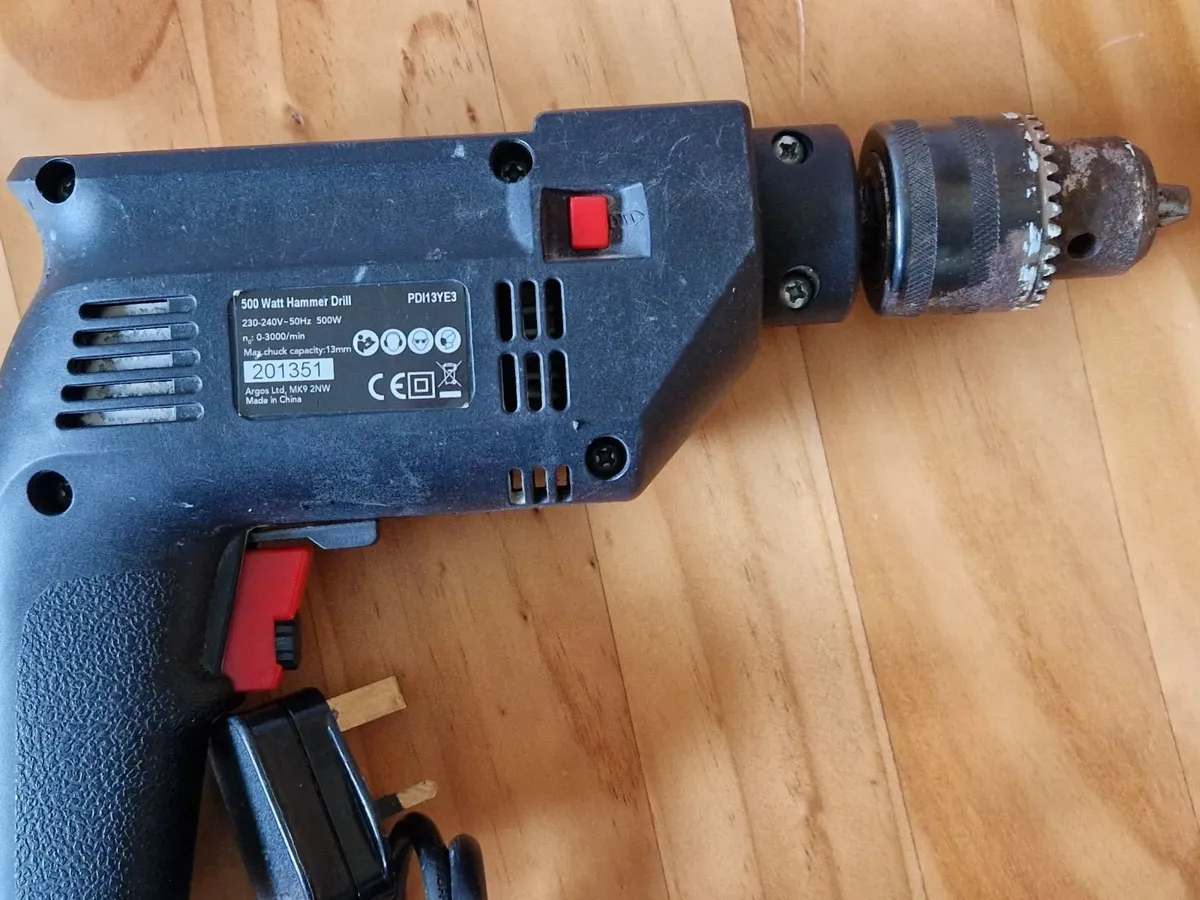 500 Watt Hammer Drill,Model PDI13YE3 Excellent Con - Image 3