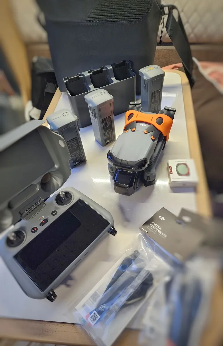 DJI AIR 3 Drone - Image 1