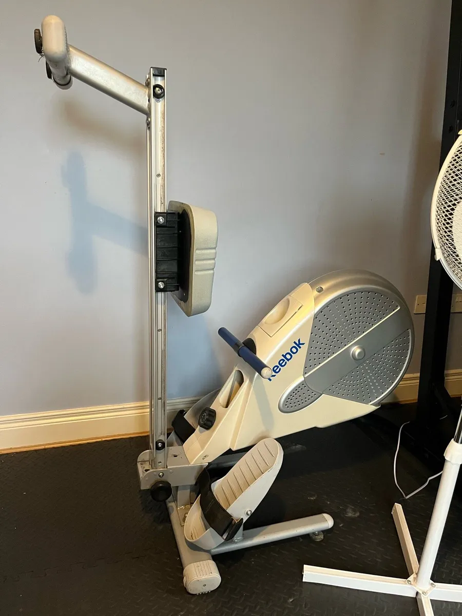 FREE - Reebok Rowing machine for parts or repair - Image 3