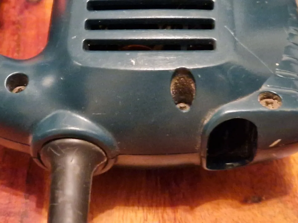 Black & Decker KS633E 400W Variable Speed Jigsaw - Image 2