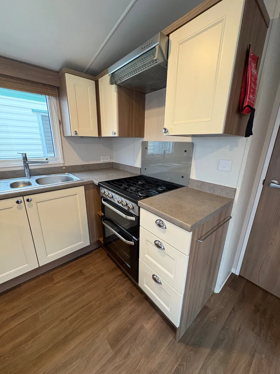 💫Swift Bordeaux - Exclusive💫Winter Spec🚨 - Image 4