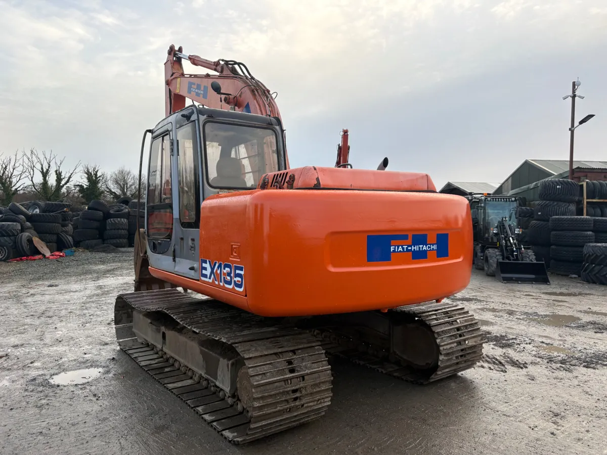 Ex135 hitachi - Image 3