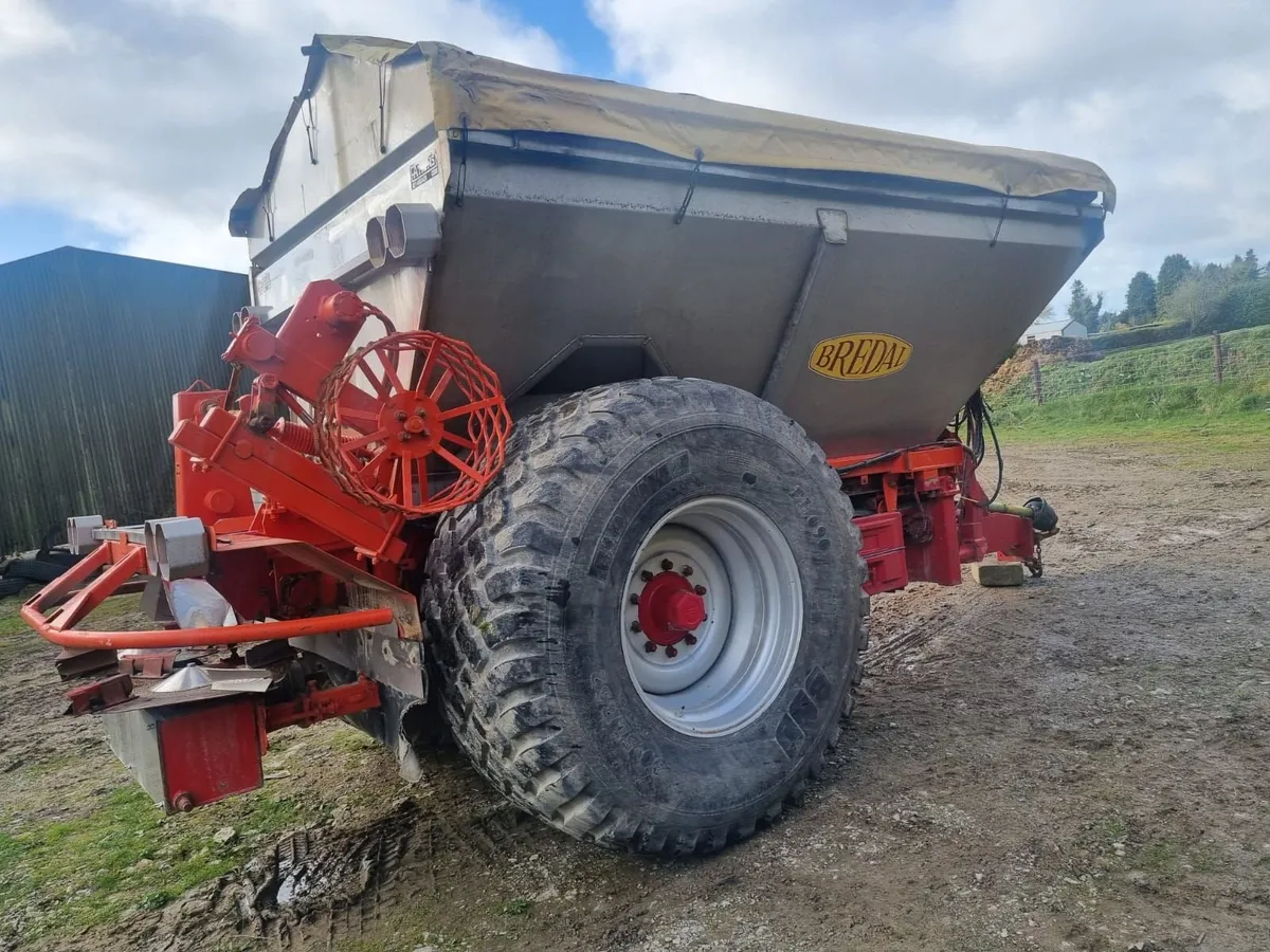 Bredal fertiliser spreader - Image 4