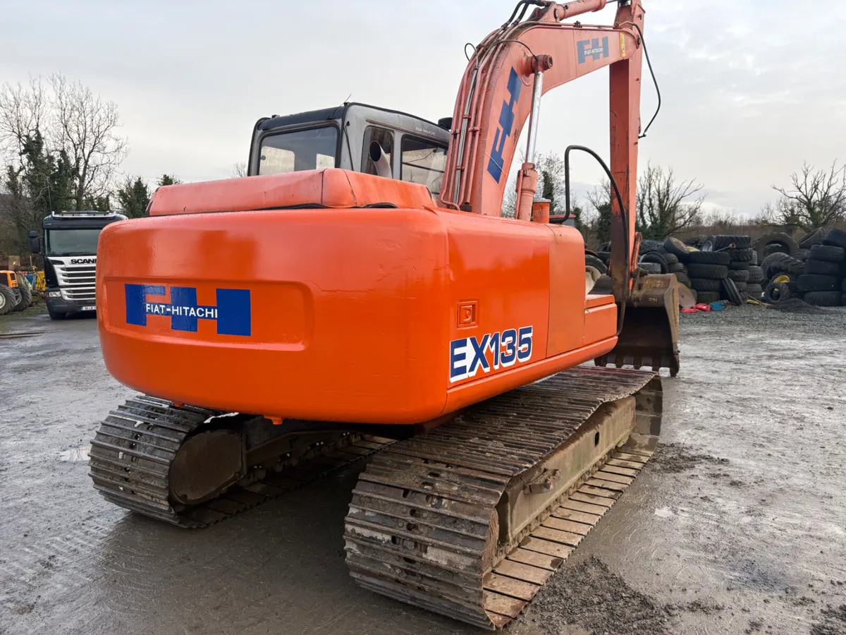Ex135 hitachi - Image 3