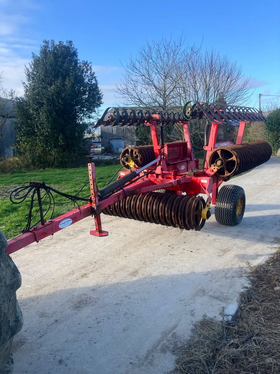 Vaderstad Rexius Cambridge Roller - Image 2