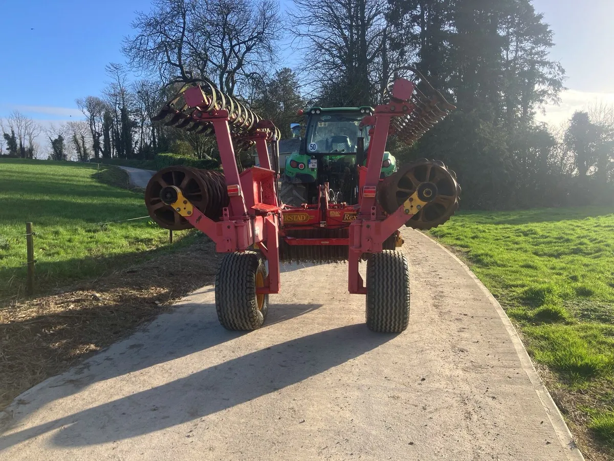 Vaderstad Rexius Cambridge Roller - Image 3