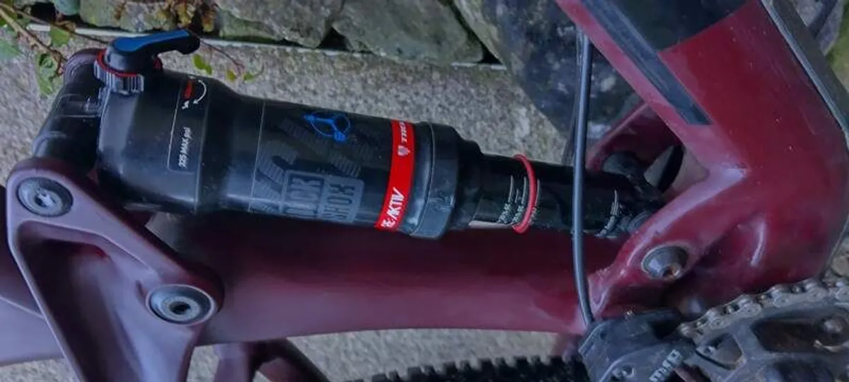 Trek Remedy 9.7 enduro full suspension Mountain Bike - Image 4