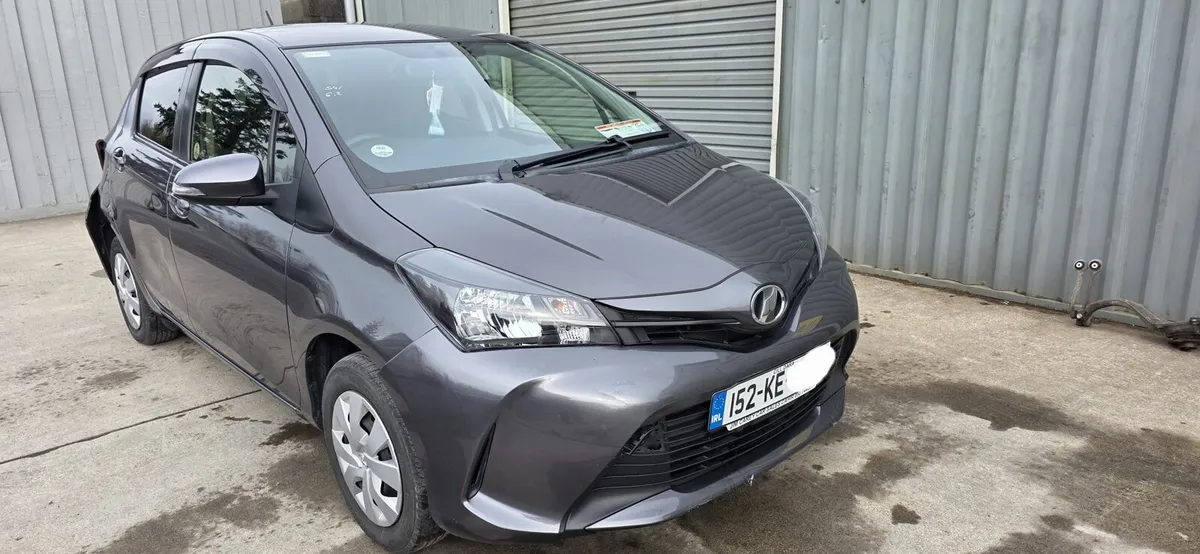 152 TOYOTA VITZ AUTO - Image 1